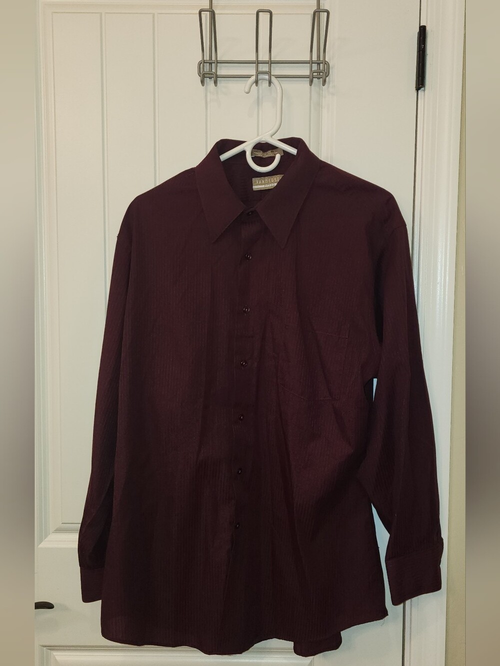 Van Heusen Fitted Maroon Burgundy Satin Stripe Dress Shirt XL 17 32/33